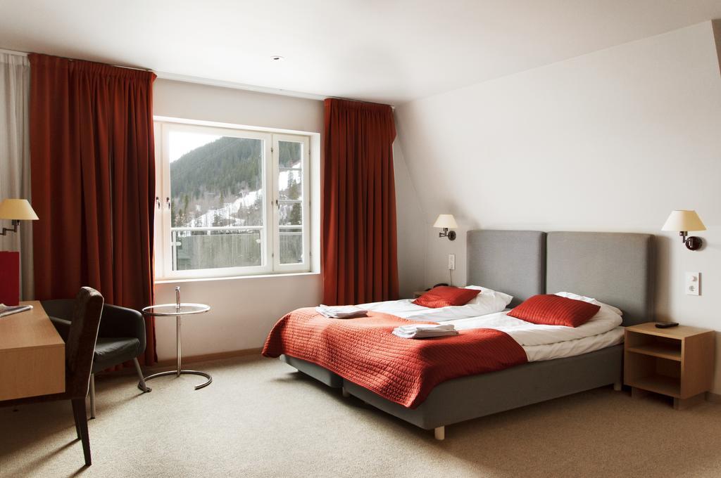 Tott Hotell Оре Экстерьер фото
